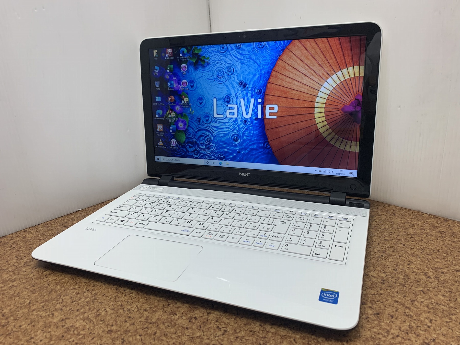 NEC Lavie LS150(Core i3)