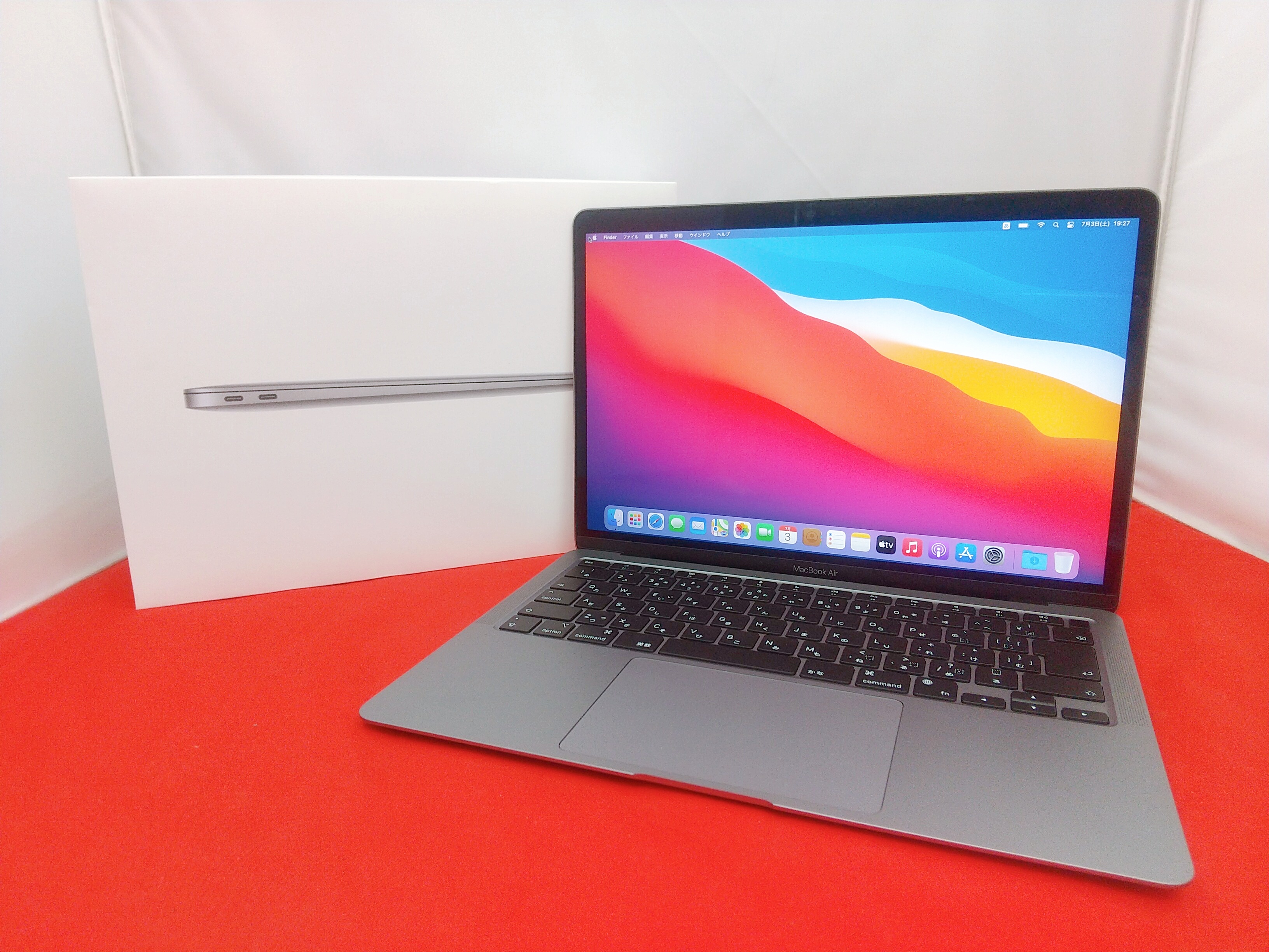 MacBook Air 13インチ　i7 8GB SSD256GB Bigsur