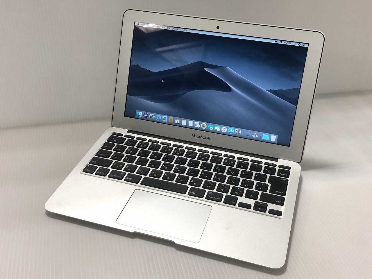 MacBook Air A1465 Eary 2015 CPU:Corei5 5250 1.6GHz / 4GB / SSD