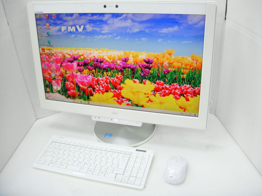 富士通 ESPRIMO FH98/CM CPU：Corei7-2630QM 2.4GHz / メモリ：8GB