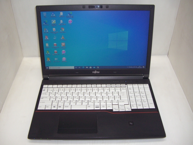 ノートパソコン　富士通　LIFEBOOK A574/KX 動作良好