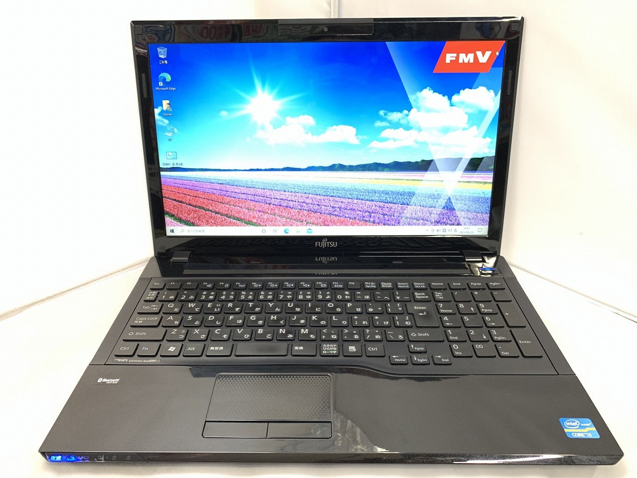 富士通 LIFEBOOK AH45/H CPU：Corei3-2350M 2.3GHz/メモリ：4GB /SSD