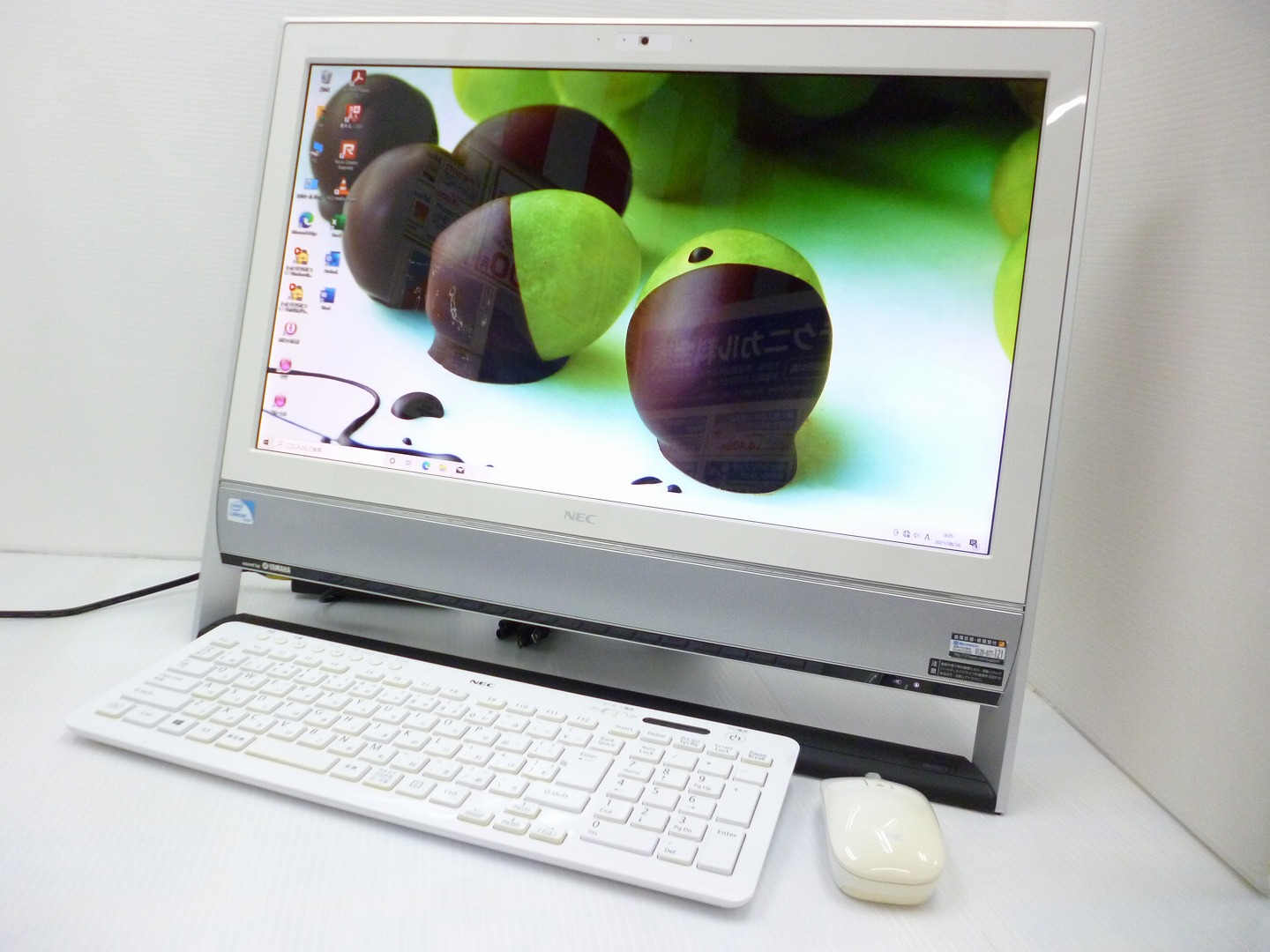 NEC VALUESTAR VN370/J CPU:Celeron B830 1.80GHz/メモリ:4GB/HDD:1TB