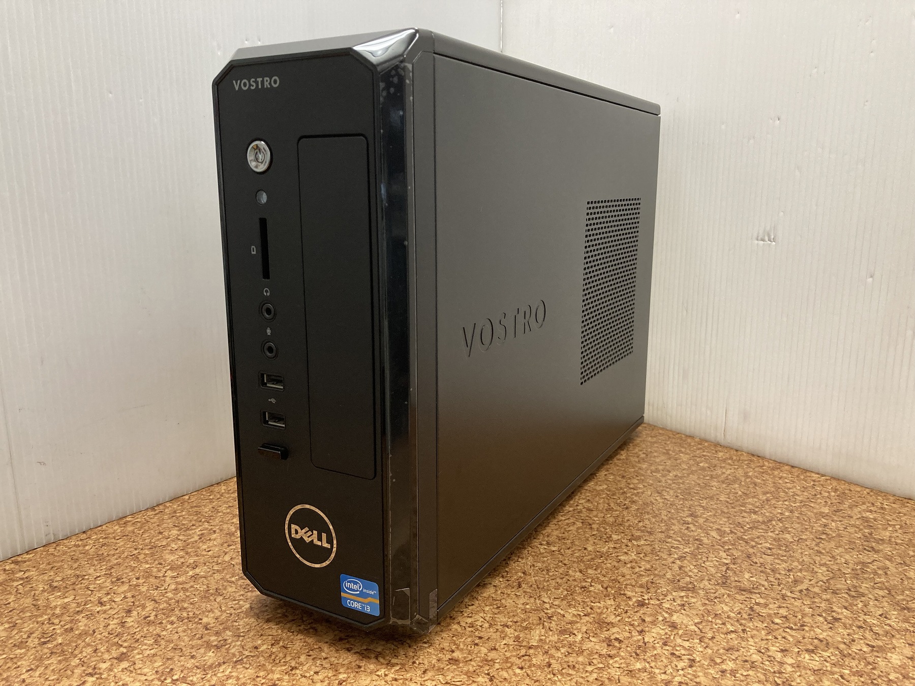 DELL Vostro 270s CPU：Core i3 3240M 3.4GHz / メモリ：4GB / SSD