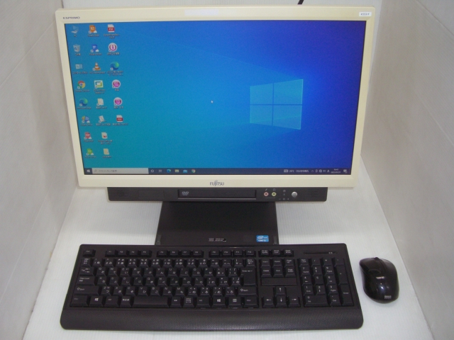 Fujitsu esprimo k553