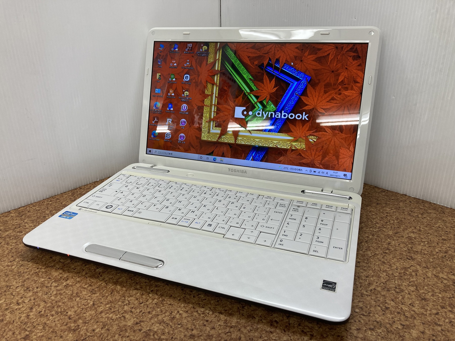 東芝 dynabook T351/46CW CPU：Core i5 2410M 2.3GHz / メモリ：8GB