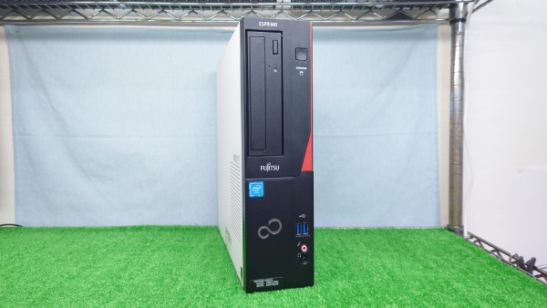 富士通 FMV-D552/N CPU:Celeron G1840 2.8GHz / メモリ:4GB / SSD