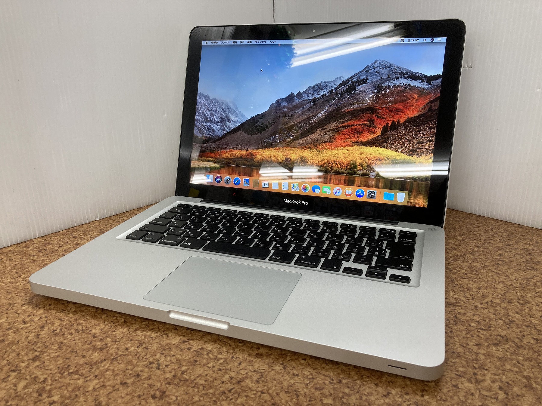 Apple MacBook Pro Core i5 ノートパソコン （O26）