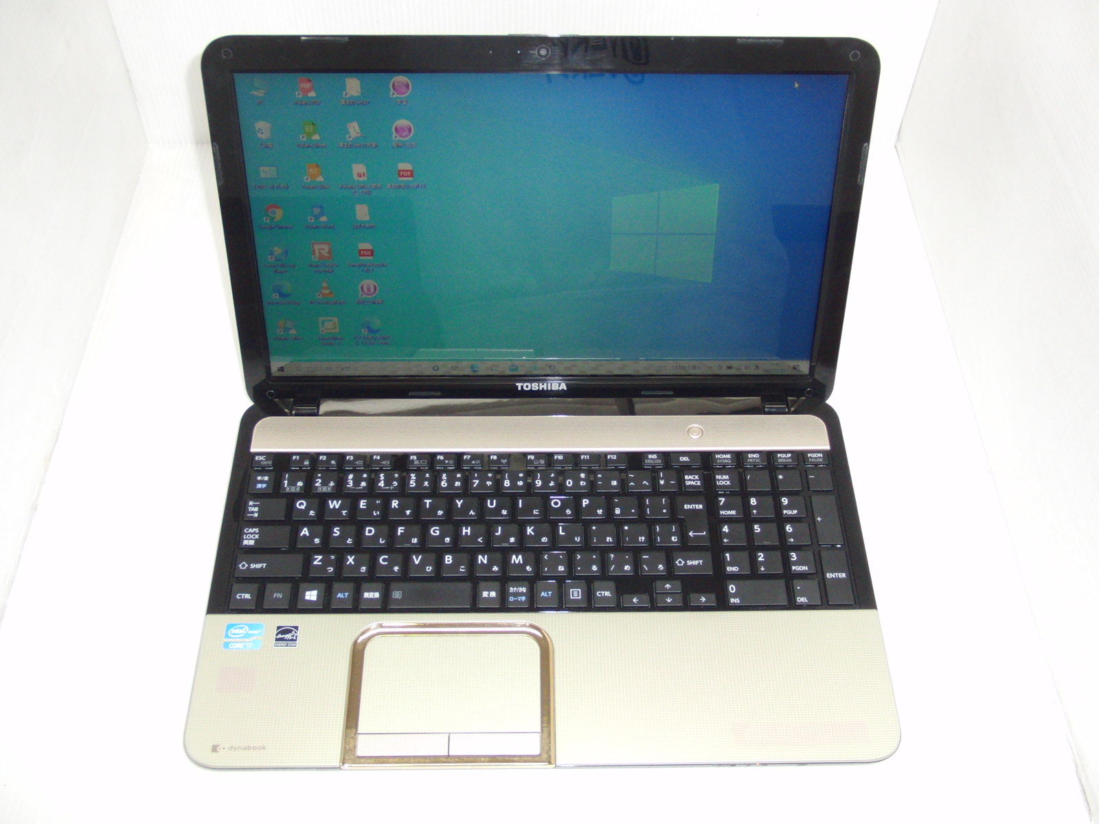 TOSHIBA dynabook T552/58HK SSDモデル TOSHIBA dynabook T552