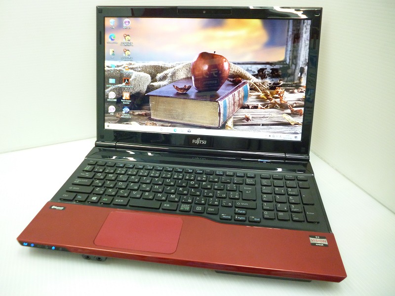 ノートPC FUJITSU LIFEBOOK AH40/K