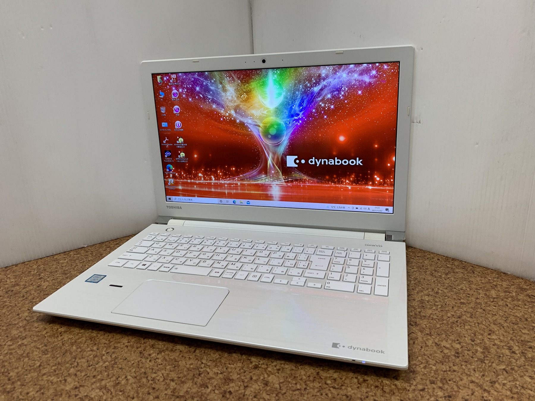 dynabook T/CWS CPU：Core i5 U 2.5GHz / メモリ：8GB / HDD 1TB