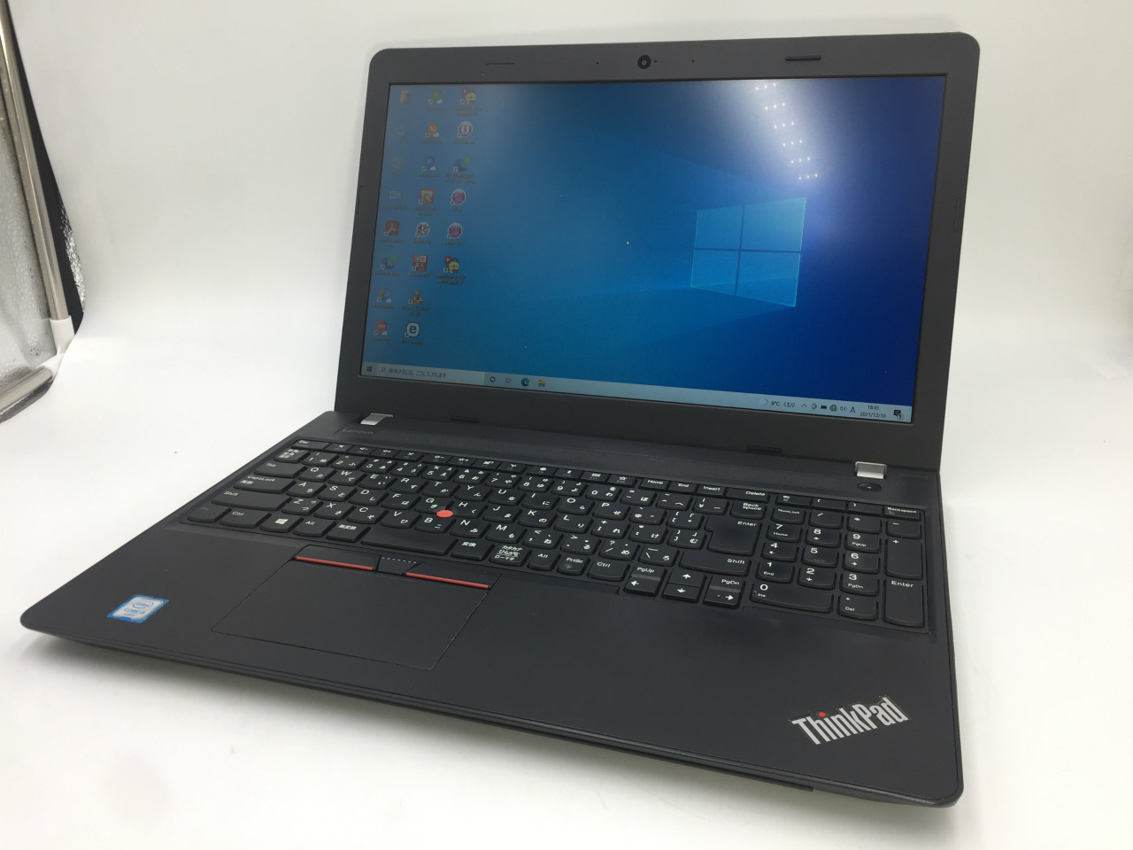 ThinkPad E570 CPU：Core i3 6006U 2.0GHz / メモリ：8GB / SSD：240GB