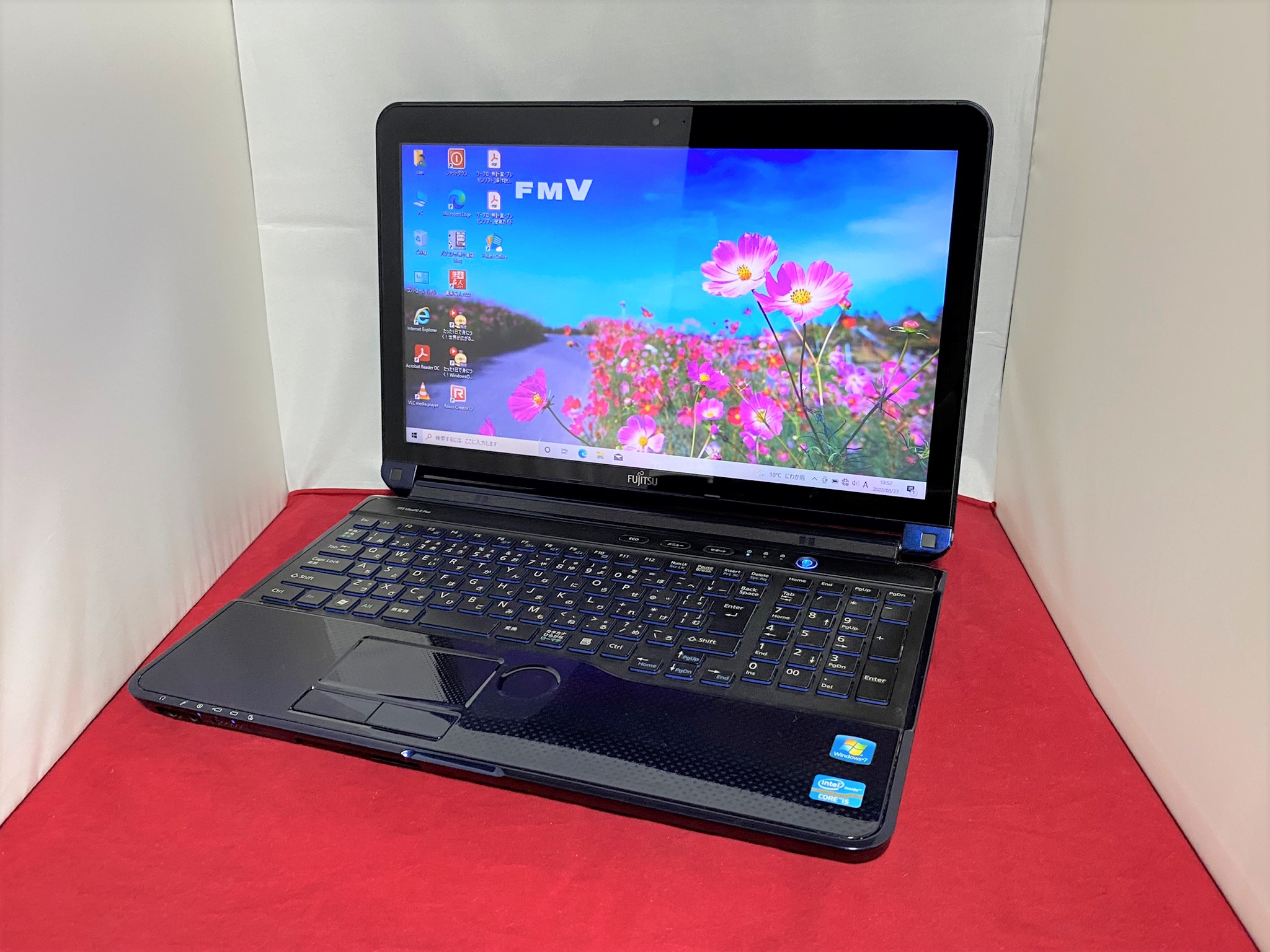 富士通　LIFEBOOK AH56/E　i5　8GB　SSD搭載