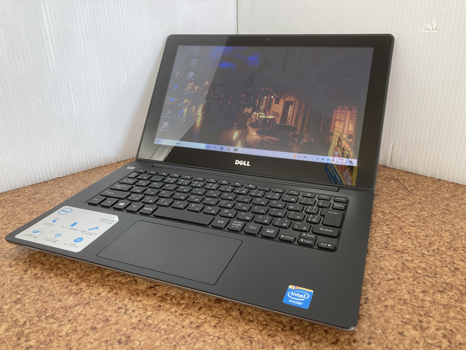 DELL Inspiron 11 3138 CPU：Celeron N2815 1.86GHz / メモリ：4GB