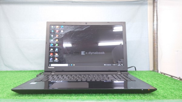 東芝 dynabook T75/VB CPU：Core i7-6500U 2.5GHz / メモリ：8GB / SSD