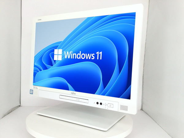 液晶一体型パソコン　680　Windows10　値下！