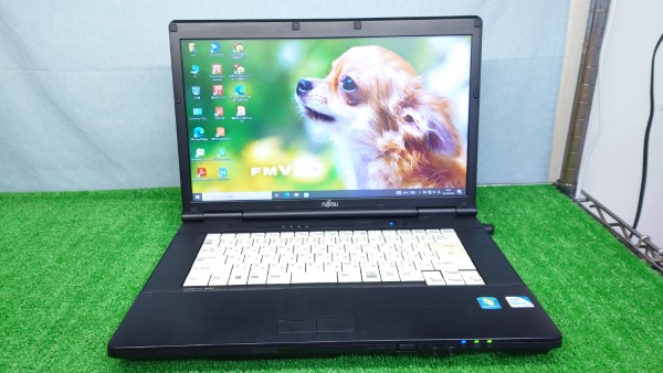 富士通 FMV-A552/F CPU：Celeron B730 1.8GHz / メモリ：4GB / SSD