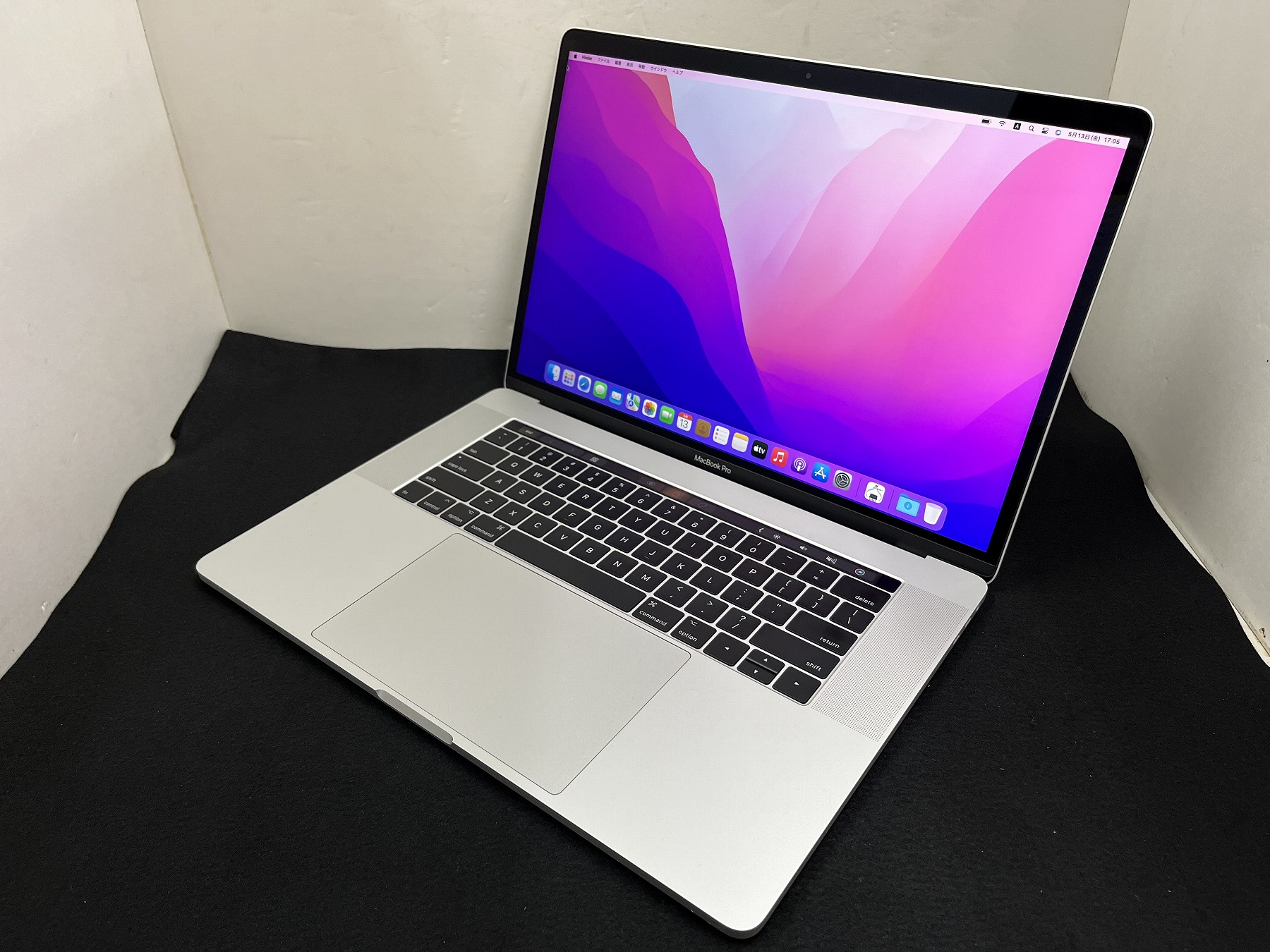 Apple MacBookPro14.3 2017 A1707 Touchbar搭載モデル シルバー(CPU ...