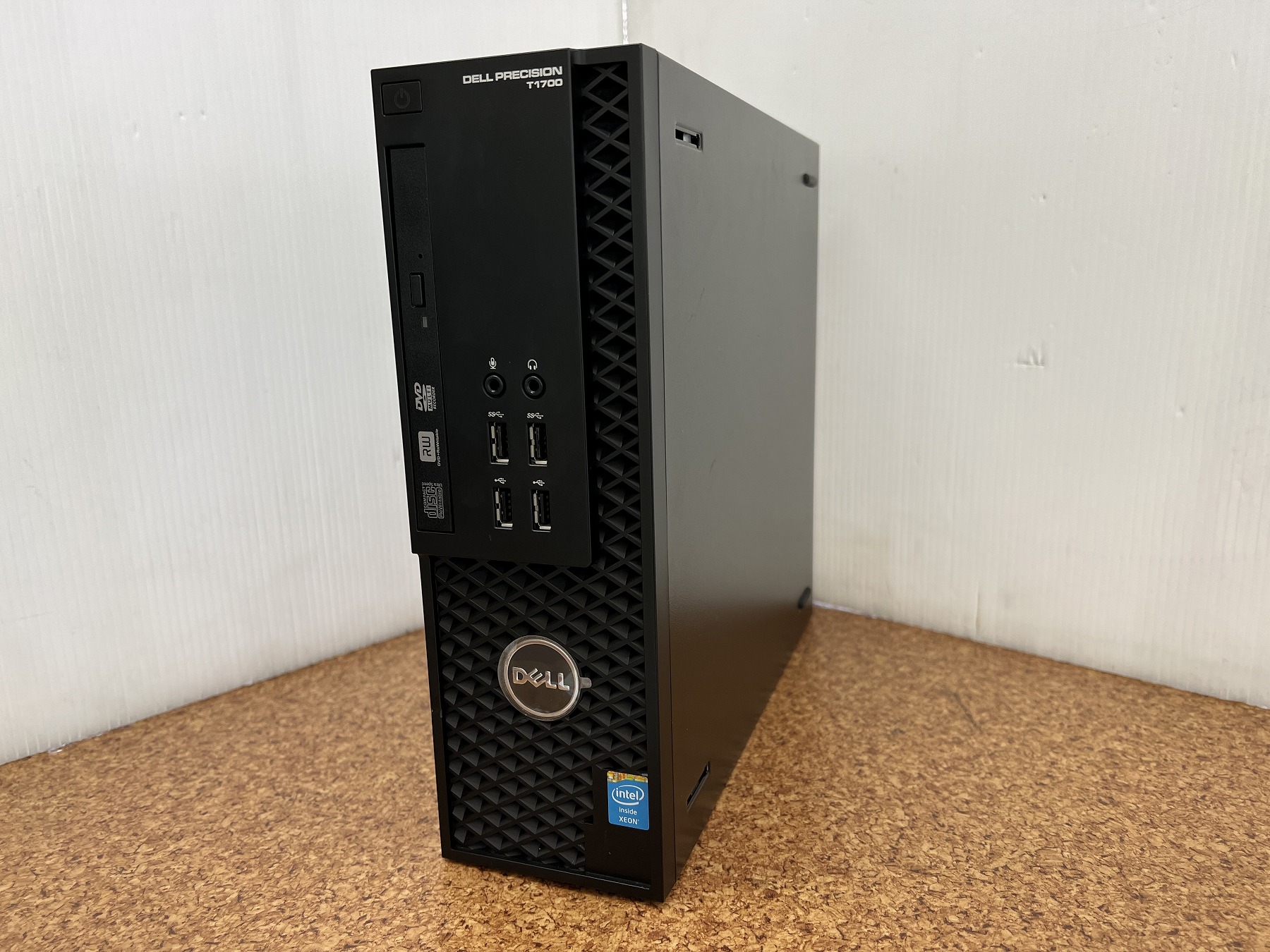 DELL PRECISION T1700 CPU：Xeon E3-1241v3 3.5GHz / メモリ：16GB