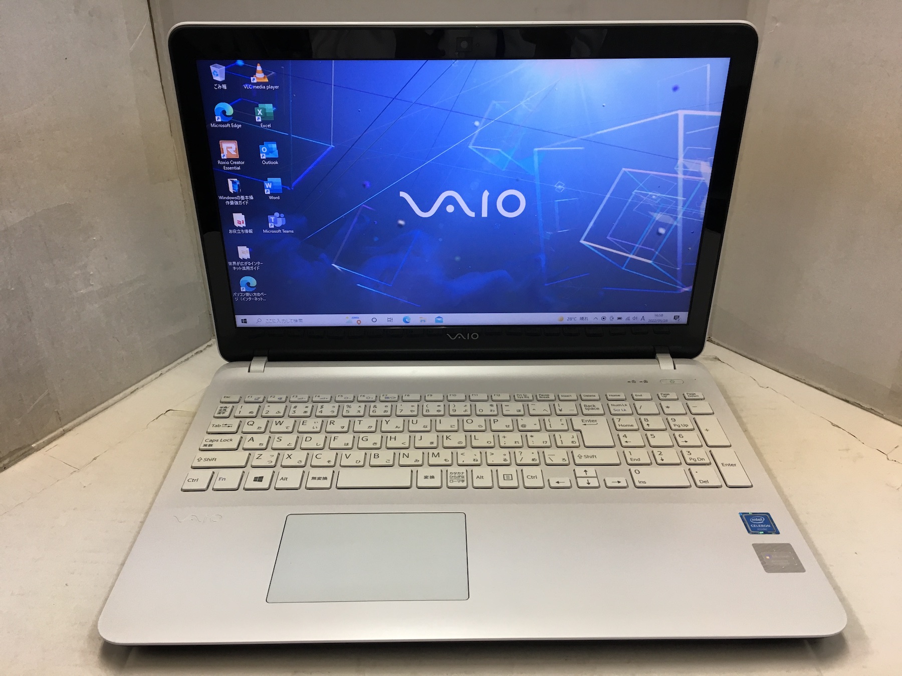 SONY VAIO VJF156C11N (CPU： Celeron 3215U 1.7GHz/メモリ：8GB/SSD