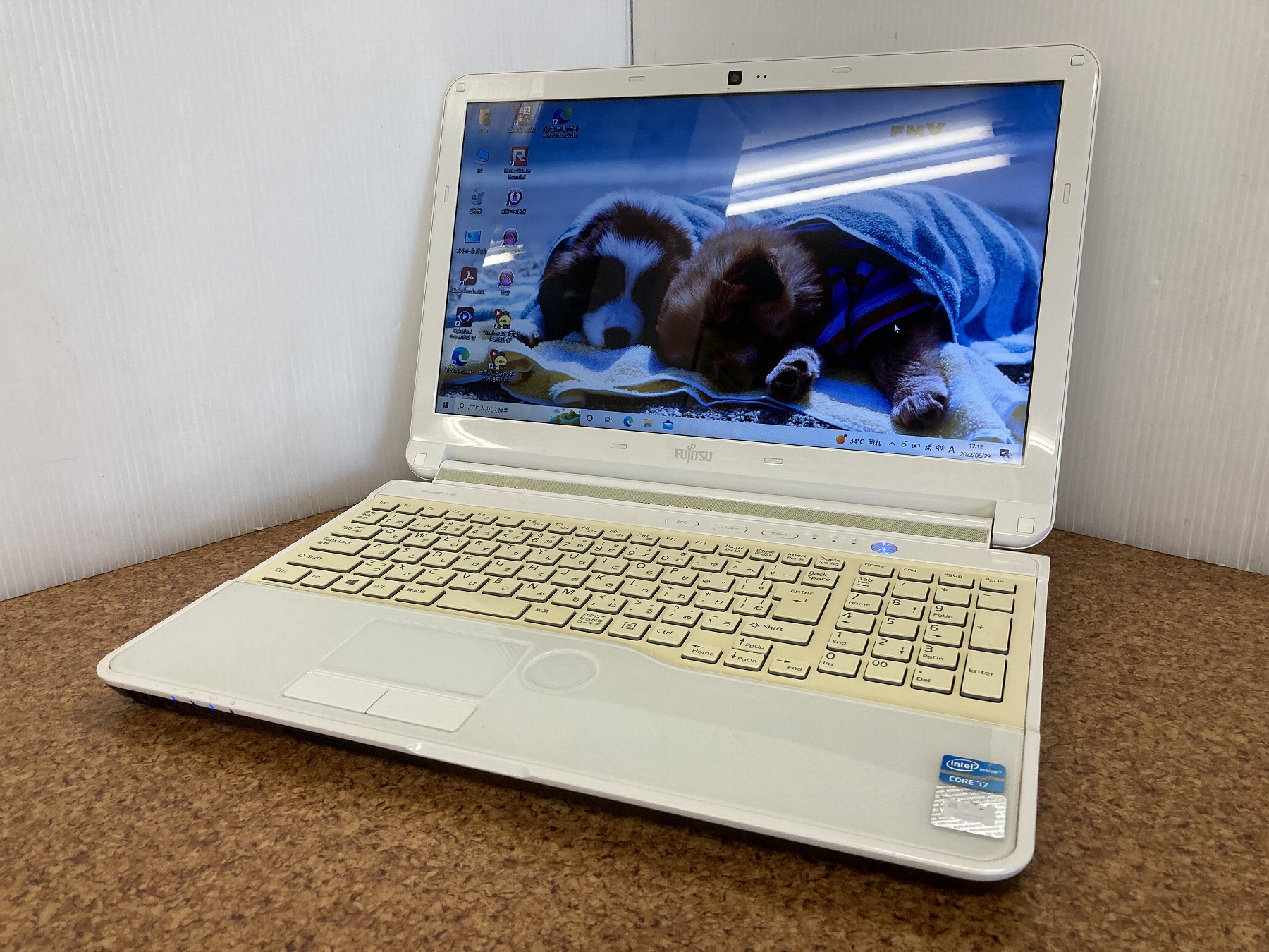 富士通 LIFEBOOK AH53/K CPU：Core i7 2670QM 2.2GHz / メモリ：8GB