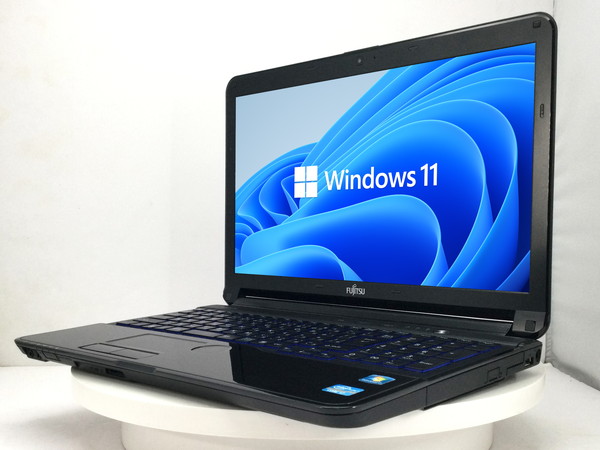 富士通 LIFEBOOK AH56/G Windows11搭載 CPU：Core i7 2670QM 2.2GHz