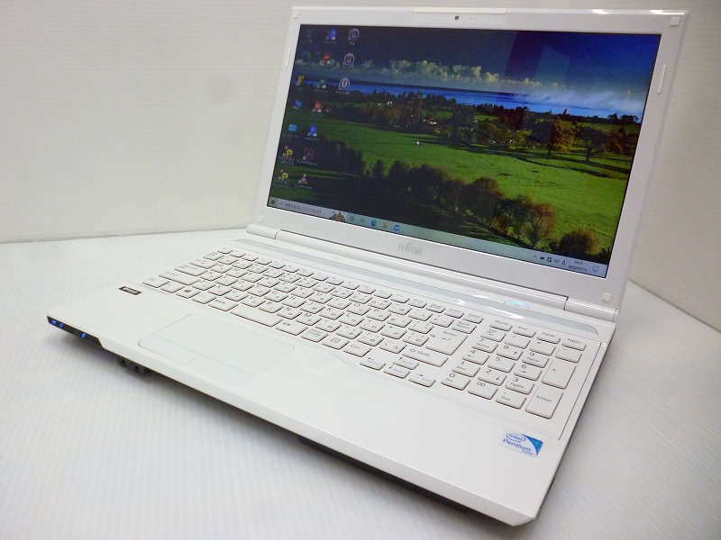 富士通Lifebook AH42/K