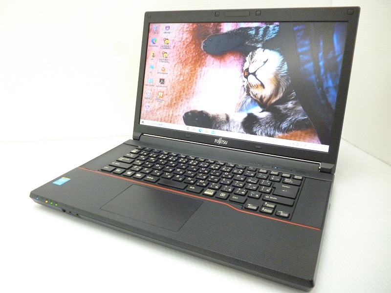 ○富士通　lifebook A574/H  i5-4300M 4GB#2232