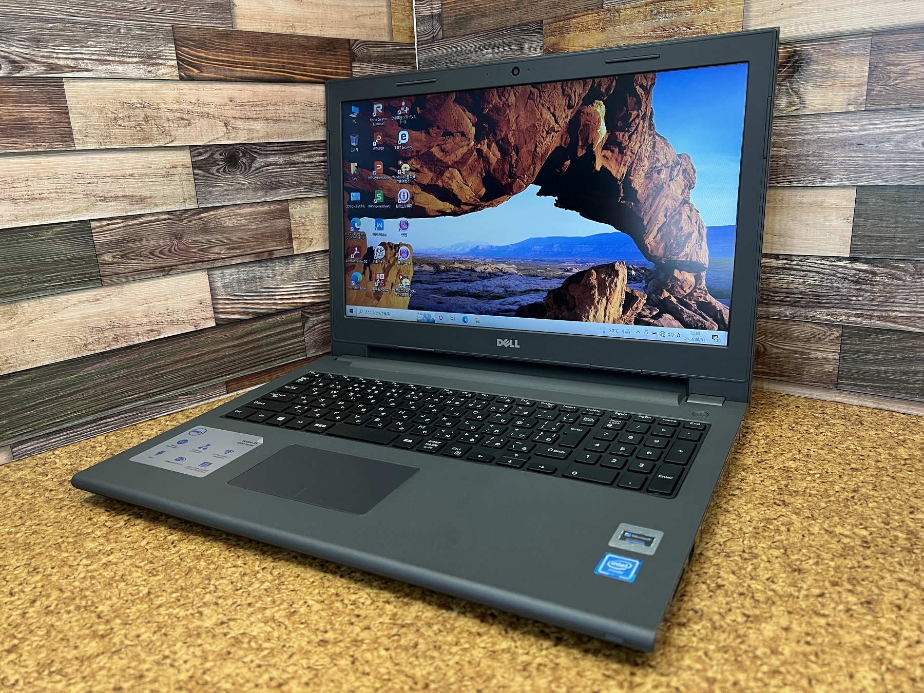 DELL Vostro 15 3546 CPU：Celeron 2957U 1.4GHz / メモリ：8GB / HDD