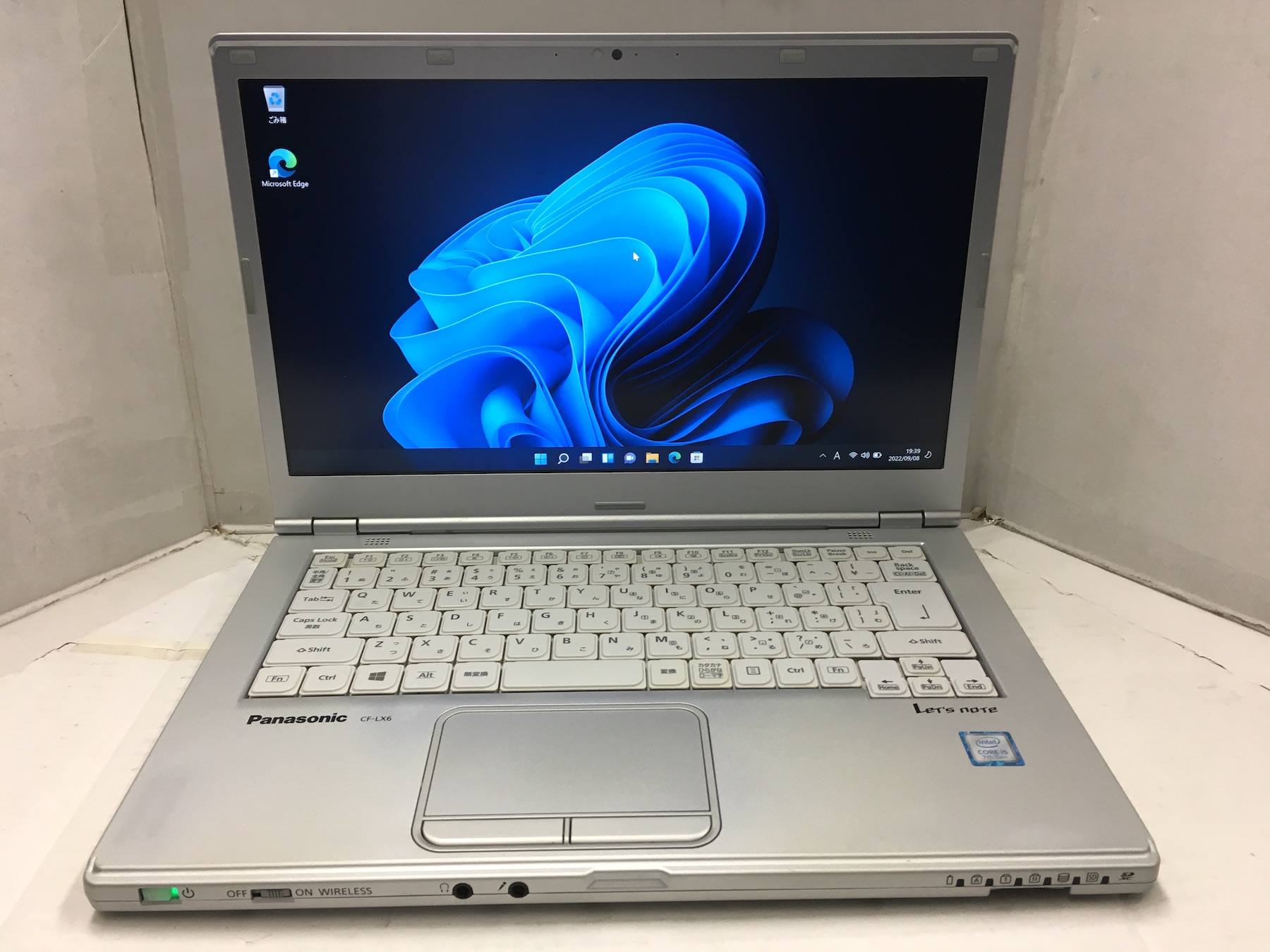 Panasonic Let'snote CF-LX6 （Corei5 7200U 2.5GHz/メモリ：8GB/SSD