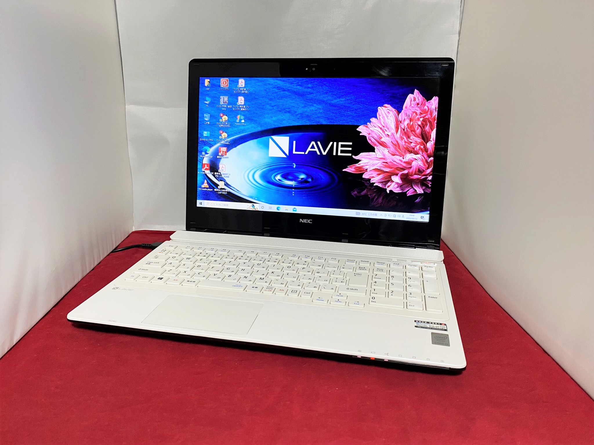 ASUS Core i3-5005U  4GB  第5世代  Win10