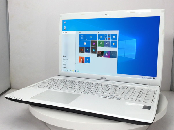 富士通 LIFEBOOK AH42/R 無線LAN搭載 CPU：Pentium 3558U 1.7GHz ...