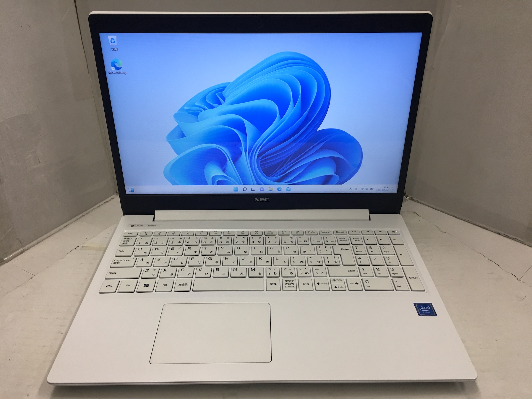 LAVIE PC-GN18CRHAH カームホワイト ☆大容量12GBメモリ搭載 (CPU