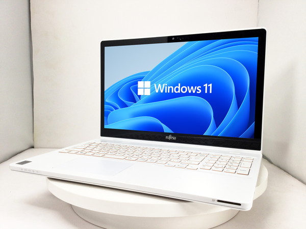 富士通 LIFEBOOK WA2/M(訳あり) CPU：Core i7 4702HQ 2.2GHz/メモリ