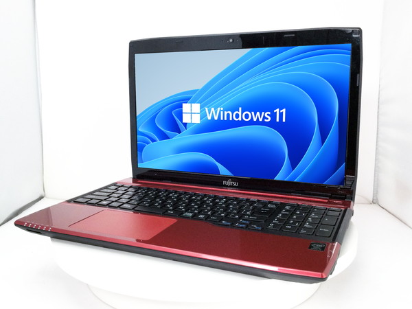 富士通 LIFEBOOK AH53/R 無線LAN搭載 CPU：Core i7 4702MQ 2.2GHz