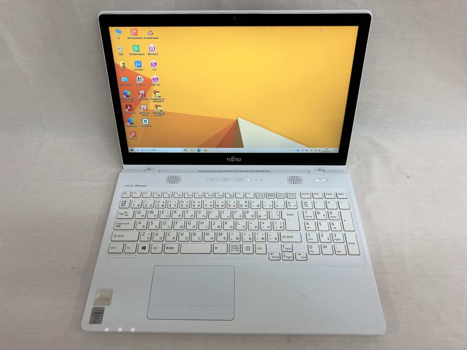 富士通 LIFEBOOK AH77/M 大画面タッチパネルノートPC