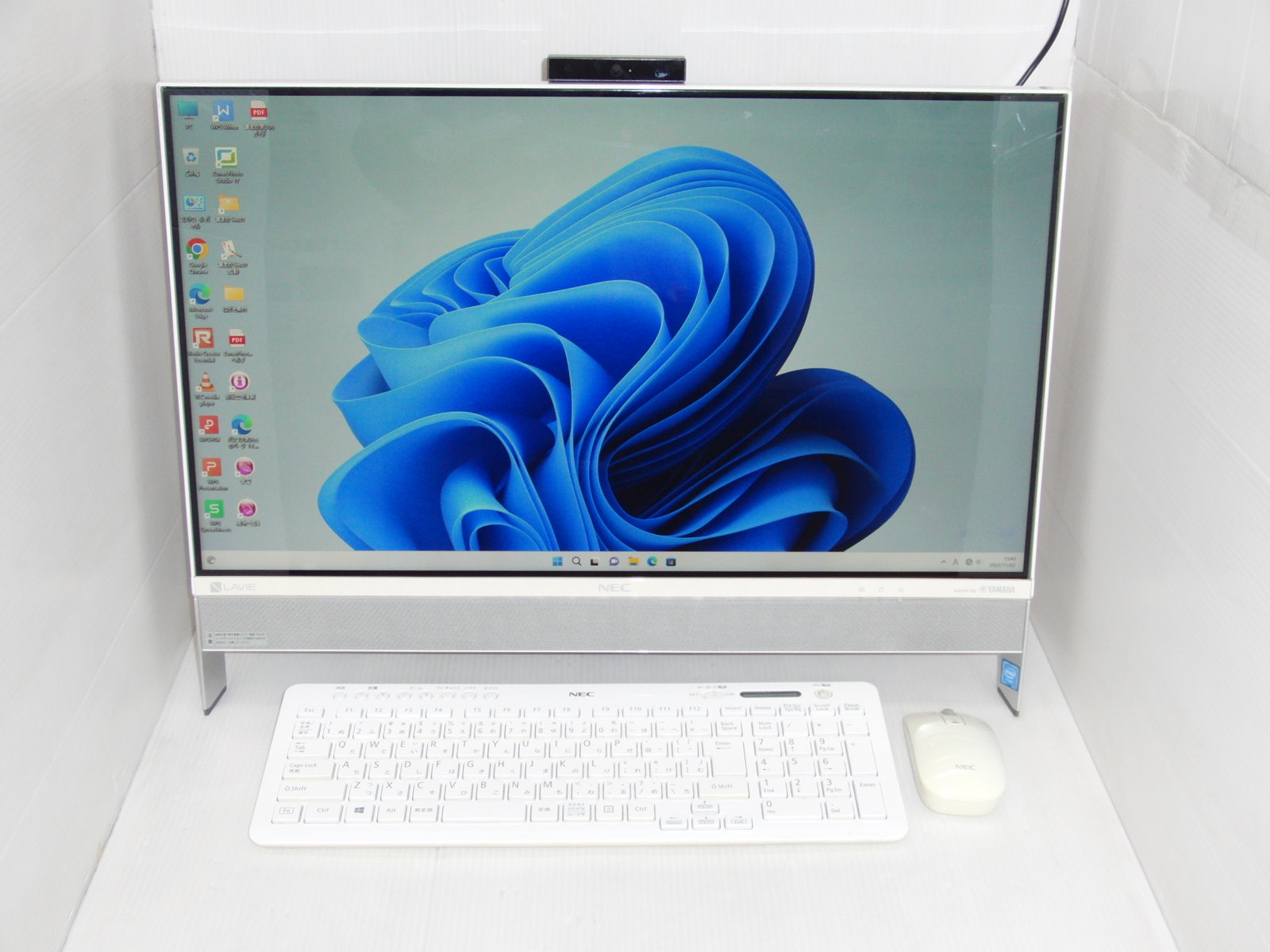 NEC LAVIE Desk All-in-One DA370EAW-E3 Win11・SSDモデル NEC LAVIE