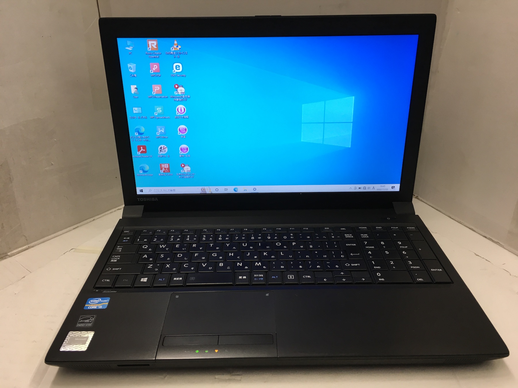 東芝  Dynabook  Satellite  B553