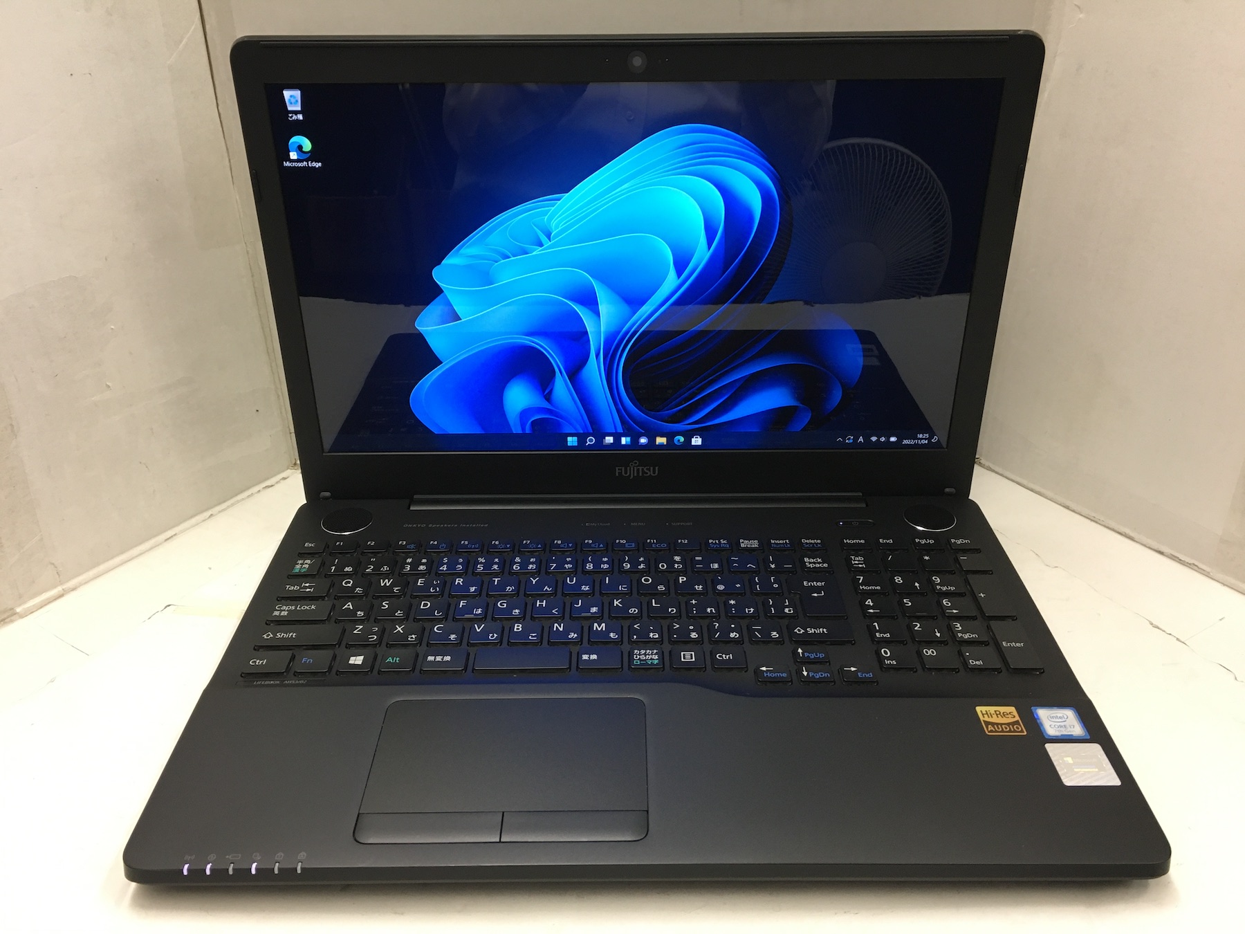 富士通 LIFEBOOK AH53/B2B ☆高性能CPU搭載 CPU：Core i7 7700HQ 2.8