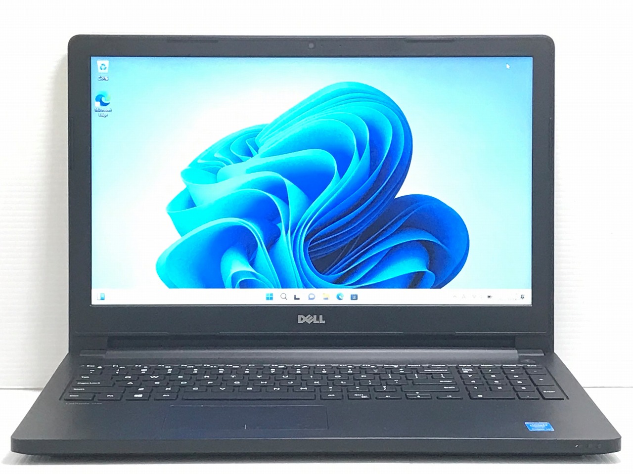 DELL Latitude 3560 CPU：Core i5 5200U 2.2GHz/メモリ：8GB/SSD