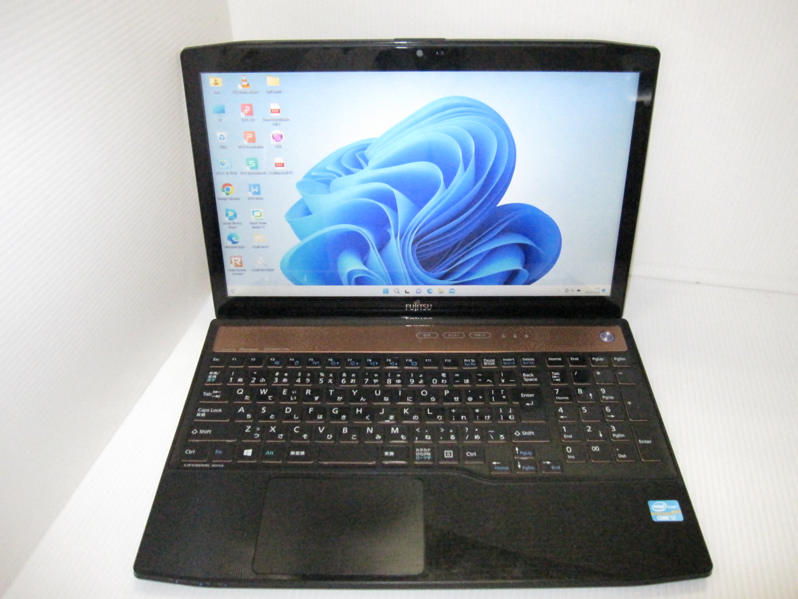 Fujitsu lifebook ah77/k-