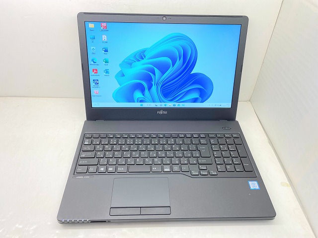 富士通 LIFEBOOK A359/BX CPU：Core i3-8130U 2.2GHz / メモリ：8GB