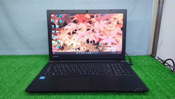 東芝 dynabook B65/H CPU：Celeron 3865U 1.8GHz / メモリ：4GB / SSD ...