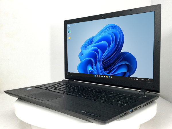 東芝 dynabook AZ35/UB CPU：Core i5 6200U 2.3GHz/メモリ：4GB/SSD