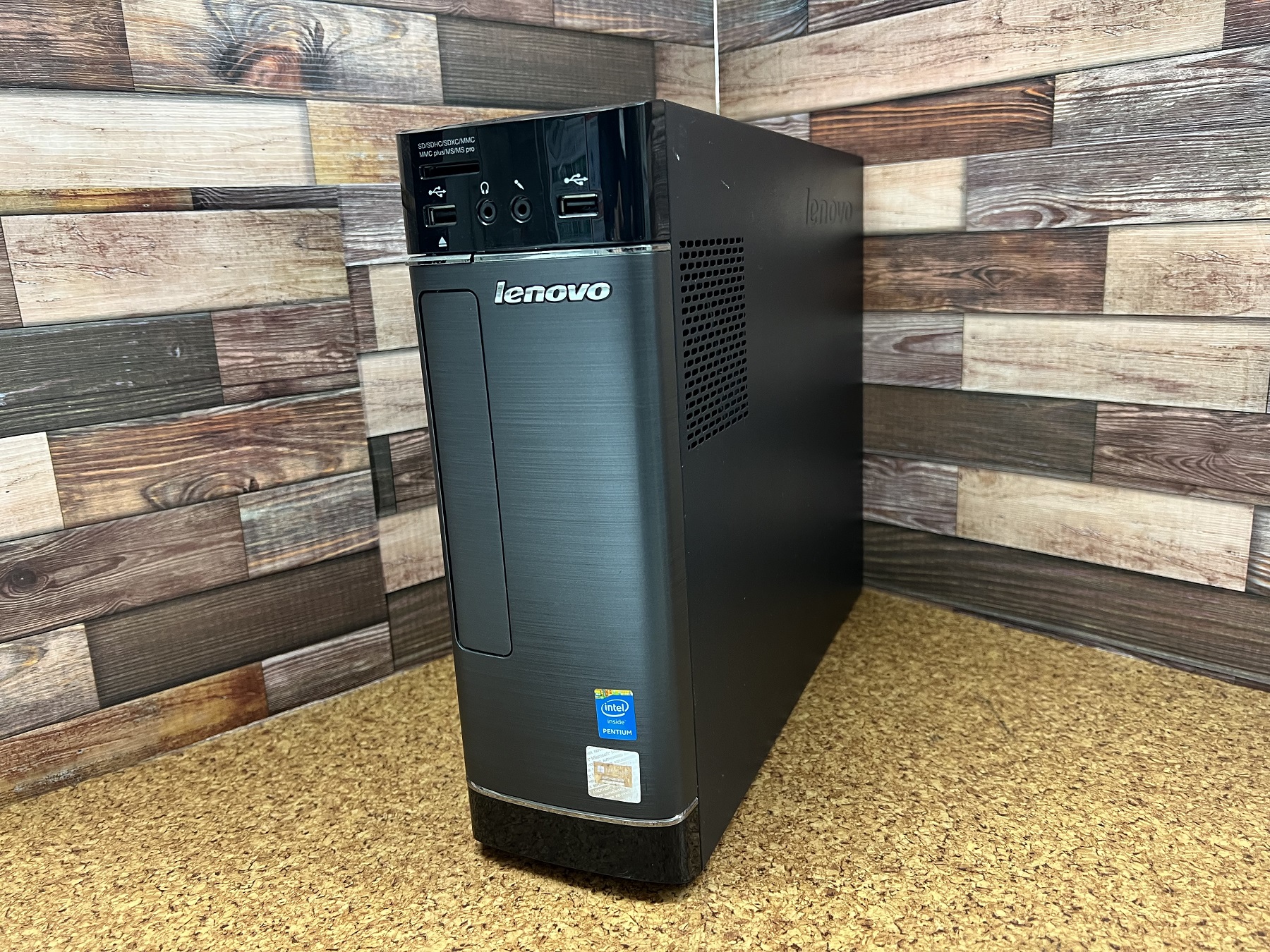 Lenovo H520s CPU：Pentium G3220 3GHz / メモリ：8GB / SSD 240GB