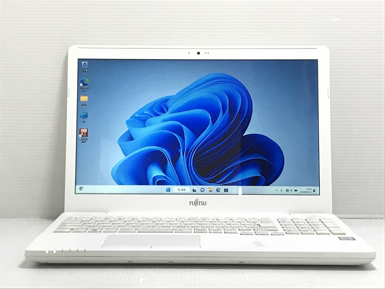 スイーツ柄 ブルー ☆FUJITSU ノートパソコン FMVU55MLY - 通販