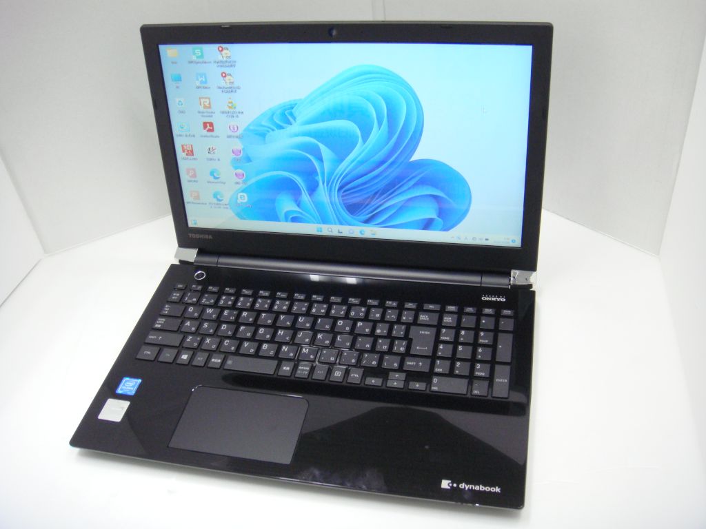 東芝 dynabook T45/CBS (CPU：Celeron-3865U 1.8GHz /メモリ：4GB