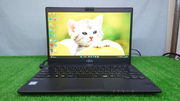 富士通 LIFEBOOK U937/R CPU:Core i5-7300U 2.6GHz / メモリ:8GB / SSD:256GB / 13.3インチ液晶 / 無線LAN対応 / SIMカードスロット/ Windows11 Pro 中古ノートパソコンが激安販売中! 中古パソコン市場 富士通 LIFEBOOK U937/R CPU:Core i5-7300U 2.6GHz / メモリ:8GB / SSD:256GB / 13.3インチ液晶 / 無線LAN対応 / SIMカードスロット/ Windows11 Pro 中古ノートパソコンが激安販売中! 中古パソコン市場