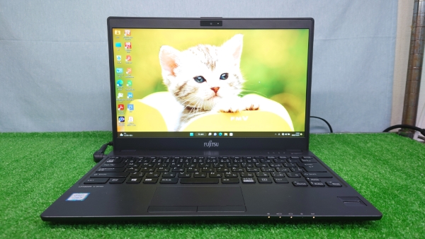 富士通 LIFEBOOK U937/R CPU：Core i5-7300U 2.6GHz / メモリ：8GB ...