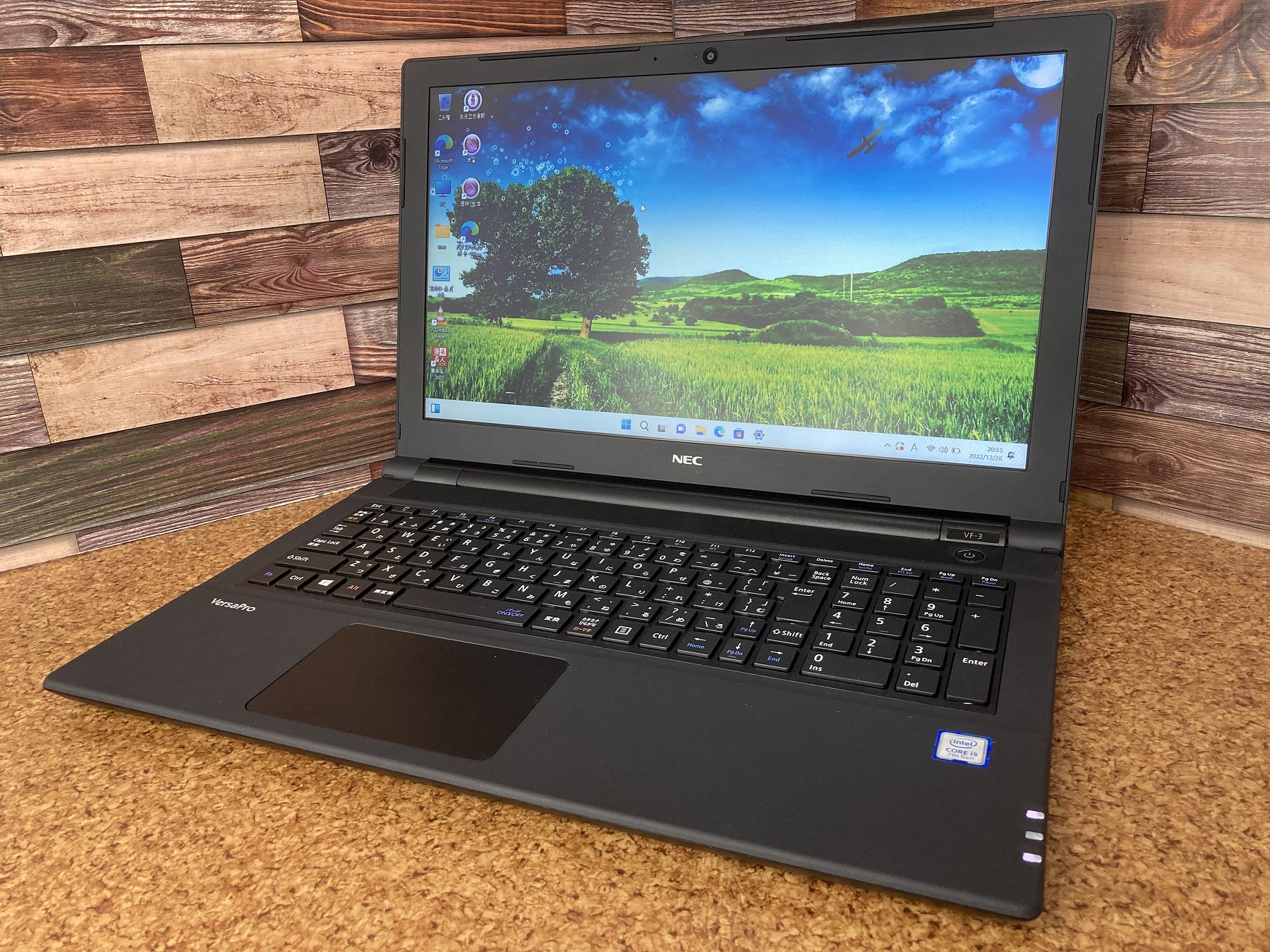 NEC VersaPro VRT25F-3 CPU：Core i5 7200U 2.5GHz / メモリ：8GB
